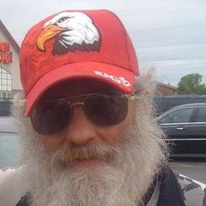 Meet your Posher, Raymond